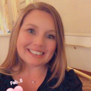 Meet your Posher, Christy